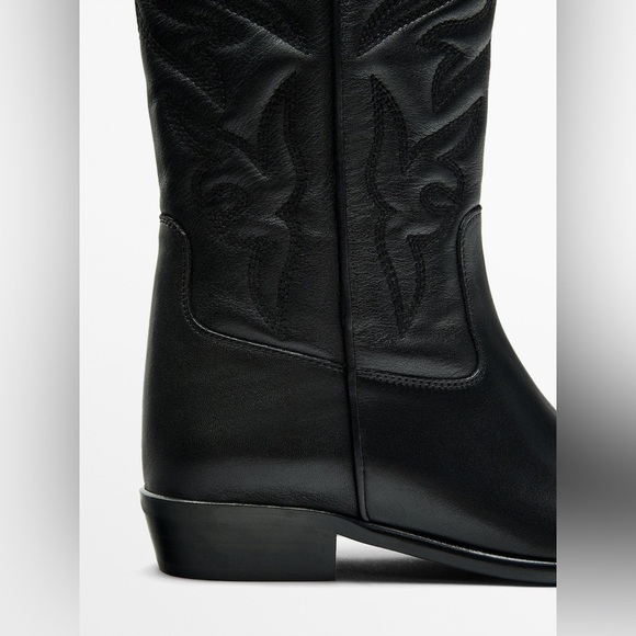 NWT. Massimo Dutti Black Leather Embroidered Cowboy Boots. Size 8. - Picture 3 of 8